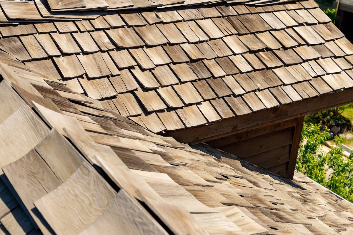 Wood shake roof shingles