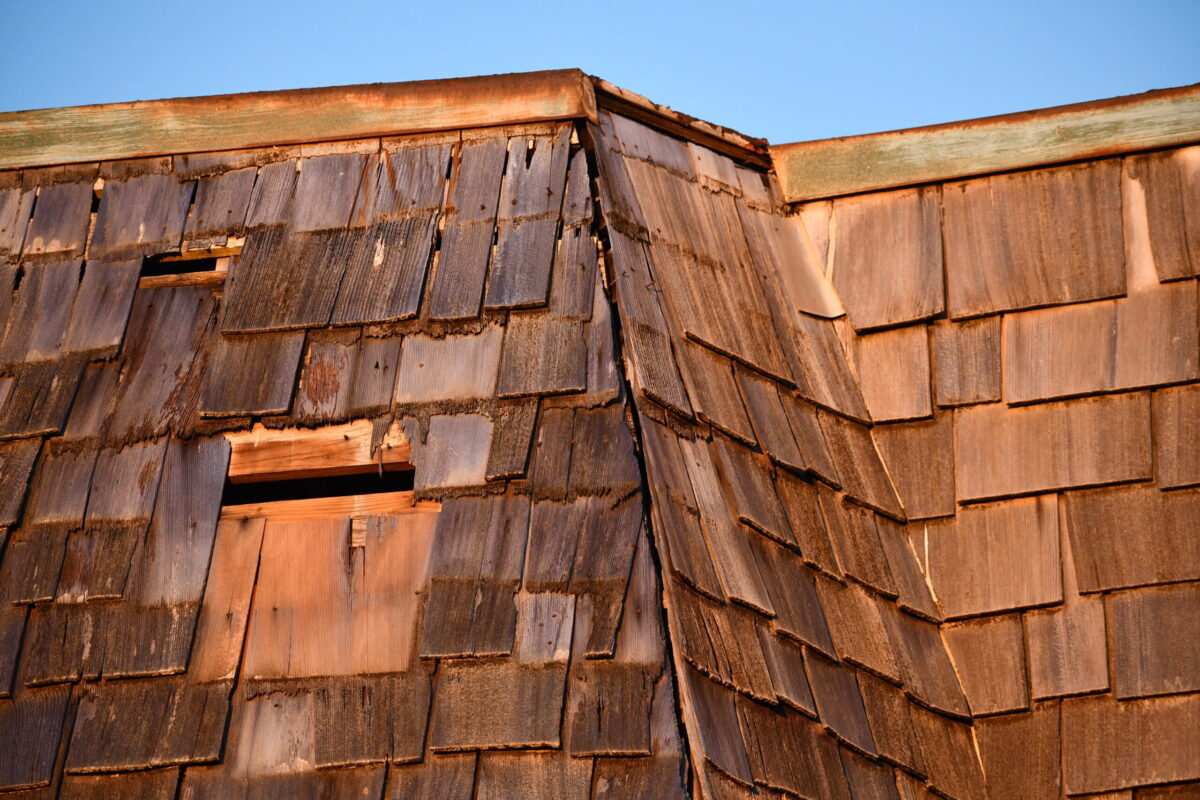 cedar roof damaged cedar shake roof repair